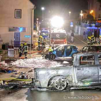Auto explodiert nach Unfall im Erzgebirge - radioberg.de