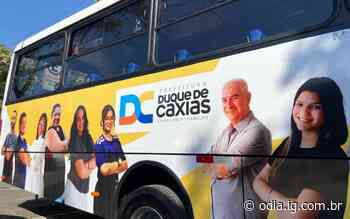 Prefeitura de Caxias entrega novos ônibus para transporte de servidores - O Dia