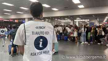Aeroporto Il Caravaggio, per aiutare i passeggeri ci sono i «facilitatori» - L'Eco di Bergamo