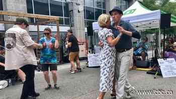 Last day of Kitchener Blues Festival attracts thousands of music lovers