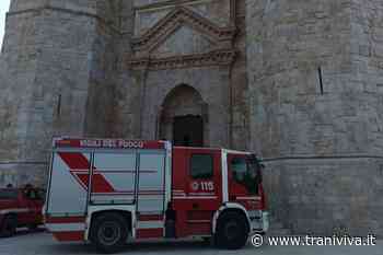 Castel del Monte circondato dalla fiamme: i Vigili del fuoco cinturano tutta la zona - TraniViva