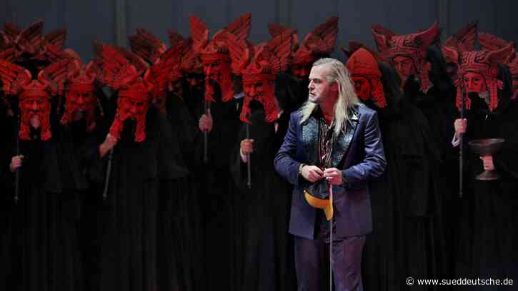 Buhsturm, durchsetzt mit Jubel: Die "Götterdämmerung" in Bayreuth - Süddeutsche Zeitung - SZ.de