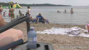 Barrie residents beat the heat under Environment Canada warning