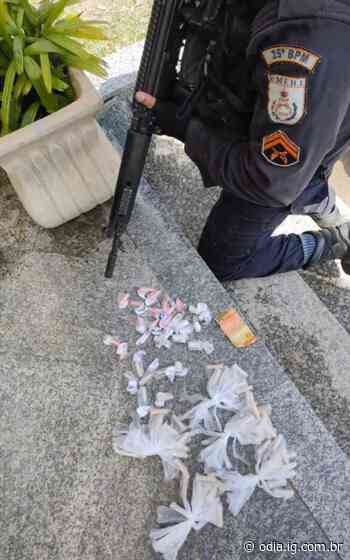 Homem é preso com cocaína no Parque Mataruna, em Araruama - O Dia