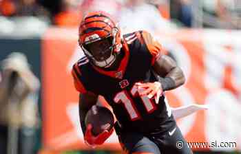 Former Bengals and Giants Wide Receiver John Ross Expected to Meet With Teams This Week - Sports Illustrated