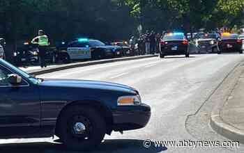 Two die in Abbotsford when stolen car crashes during police pursuit