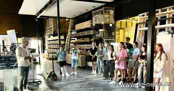 Jugendliche erhalten interessanten Einblick: Bei Gieske Studios in Pforzheim begeistern 360-Grad-Blicke und Computerbilder - Pforzheim - Pforzheimer Zeitung