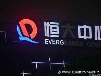 Evergrande kündigte Vertrag für Bau eines Fußballstadions - Suedtirol News