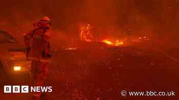 Climate change: Landmark US bill clears Senate hurdle