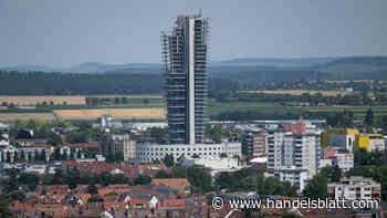 Immobilienkonzern: Großes Geld, Schampus und Yachten: Wie Adler um die Banker buhlte