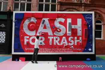 Currys stunt billboard lures passers-by into 'cash for trash'