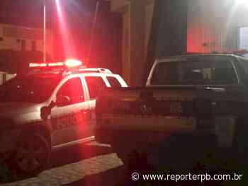 Homem é flagrado pela Polícia Militar com droga na cidade de Cajazeiras - Reporter PB