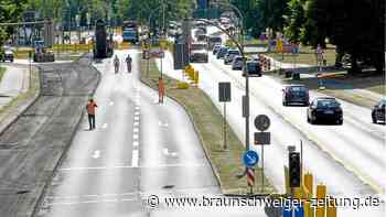 Braunschweiger Straße in Wolfsburg: Asphalt landet im Schredder