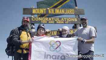 Il sanseverese Leonardo Avezzano porta in vetta sul Kilimangiaro quattro rifugiati di guerra - FoggiaToday