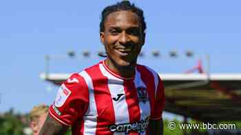 Jevani Brown 'outstanding' in Port Vale win says Exeter City boss Matt Taylor - BBC