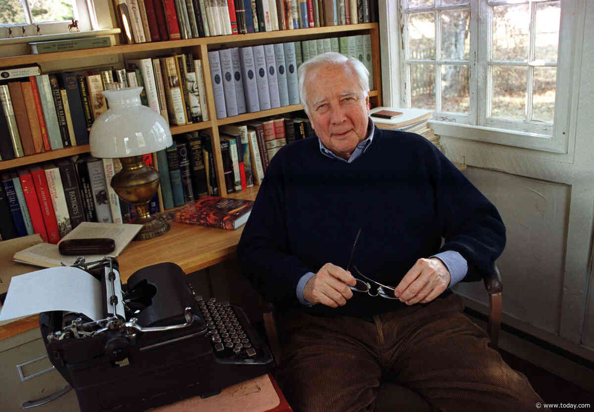 David McCullough, Pulitzer-winning historian, dies at 89