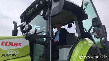 Künstliche Intelligenz im Blick: Eine Runde Trecker fahren: Stephan Weil bei Claas E-Systems in Dissen - NOZ