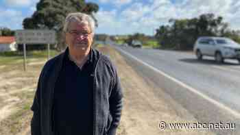 Why looking after WA's large, local road network could get difficult for shire presidents