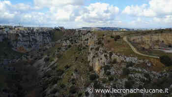 A MATERA UN TURISTA CADE NELLA GRAVINA - Cronache TV