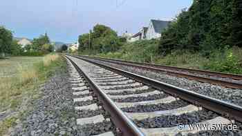 IC der Deutschen Bahn bei Rhens evakuiert - SWR Aktuell