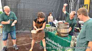 Radfahrjubiläum in Sulgen - Fassanstich wird zur echten Geduldsprobe - Schwarzwälder Bote