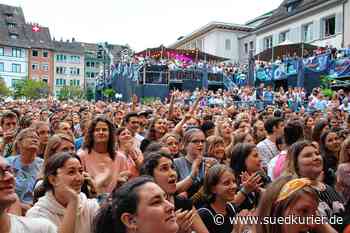 Singen: Feiern auf Schweizerisch: So war der Samstag bei Stars in Town mit Lo und Leduc sowie Hecht - SÜDKURIER Online