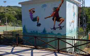 A Tito la cabina elettrica diventa un'opera d'arte - Sky Tg24