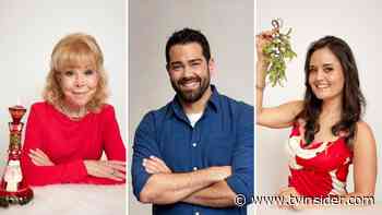 Barbara Eden, Jesse Metcalfe & More Christmas Con Portraits - TV Insider