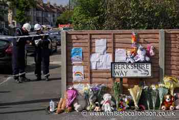 Thornton Heath children write tributes after 'gas explosion'