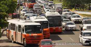 Se desata caos vial en Hermosillo por regreso a clases en Unison - EL IMPARCIAL Sonora