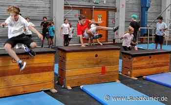 Konstanz: Salti, Schulterrollen, Sprünge – So trainieren Konstanzer Kinder die Sportart Parkour - SÜDKURIER Online