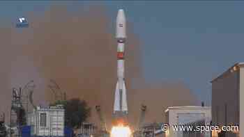 Russia launches sharp-eyed spy satellite for Iran