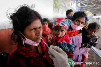 India logs 12,751 new coronavirus infections - Kashmir Age Newspaper
