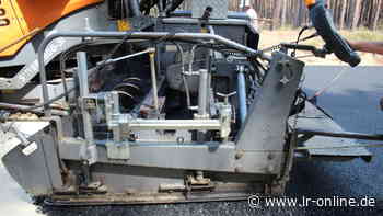 Bauen in Spree-Neiße: Hitzeschlacht auf der Straße bei Forst - diese Asphaltierer machen nicht schlapp - Lausitzer Rundschau