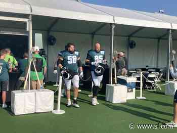 Isaac Seumalo Returning from "Grueling" Rehab, Building Chemistry with Lane Johnson - Sports Illustrated
