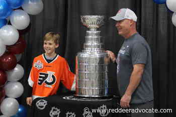 Innisfail’s Ray Bennett brings the Stanley Cup home - Red Deer Advocate