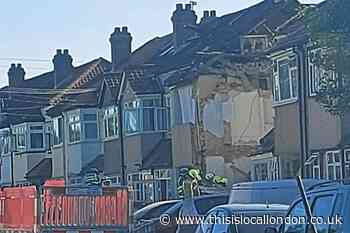 Galpin's Road Thornton Heath: Cordon extended after house explosion