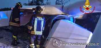 Maltempo, tragedia sfiorata a Campagna: crolla pala eolica di 40 metri - Positano Notizie