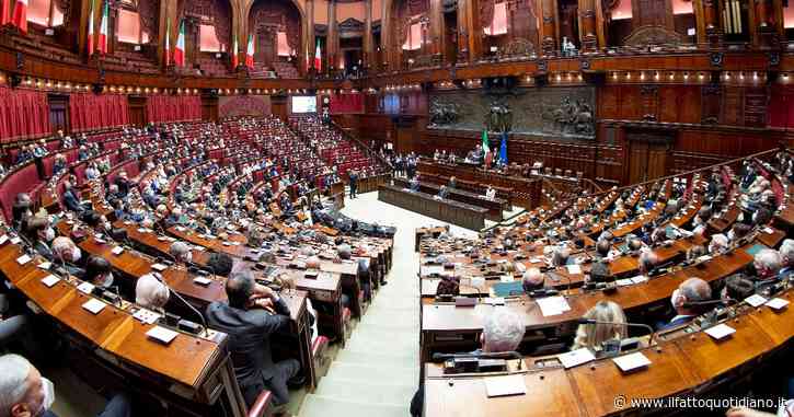 Montecitorio, niente nuovo regolamento adeguato alla riduzione dei parlamentari. La Camera, dopo il voto, non sarà pronta