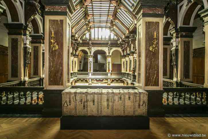 Wordt de belangrijkste koffer in de geschiedenis van Antwerpen binnenkort een Vlaams Topstuk? “Hij is uniek in zijn soort”