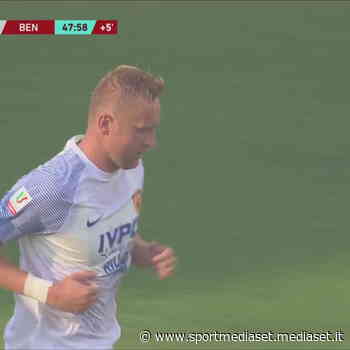 48' | Gol di Glik (Genoa-Benevento 2-1) | Video - Sportmediaset - Sport Mediaset