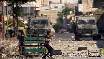 Militants killed by Israeli troops in West Bank as violence resumes
