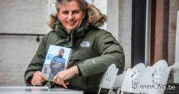 Wielercommentator Renaat Schotte stelt boek voor in raadzaal gemeentehuis - Het Laatste Nieuws