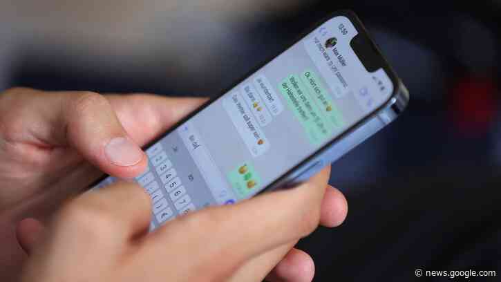 WhatsApp Is Making It Easier for You to Leave That Awkward Family Group Chat - Gizmodo