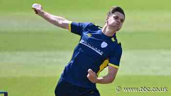 One-Day Cup: Hampshire win thriller on Isle of Wight after dramatic Northants collapse