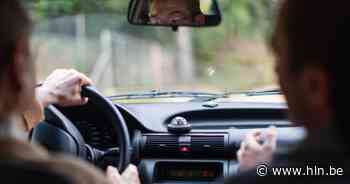 Koekelaarse senioren kunnen de verkeersregels opfrissen | Koekelare - Het Laatste Nieuws