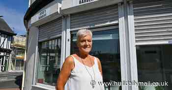 Hull hairdresser who has trimmed hair for generations celebrates 50 years in the business - Hull Live
