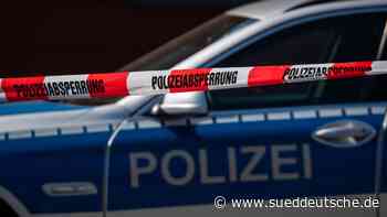 Notfälle - Eppstein - Feuerwehr entdeckt Toten bei Löscharbeiten im Wald - Panorama - Süddeutsche Zeitung - SZ.de
