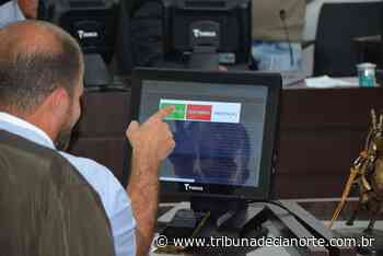 Sistema de voto eletrônico começa a funcionar na câmara de Cianorte - Tribuna de Cianorte