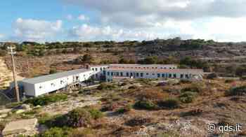 Nuovo sbarco a Lampedusa, 56 egiziani soccorsi all’alba. Continua lo svuotamento dell’hotspot - Quotidiano di Sicilia